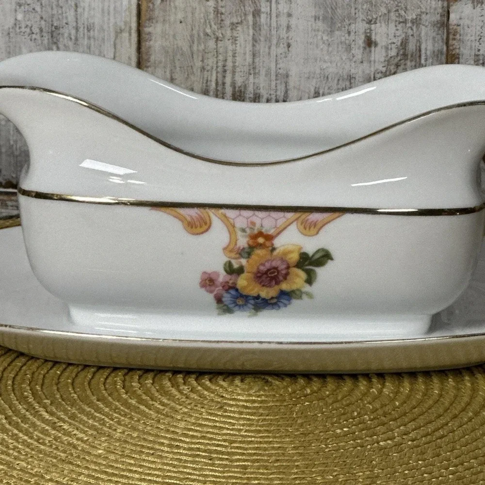 Vintage‎ Epiag Bridal Rose Gravy Boat Czechoslovakia 1930s With Underplate